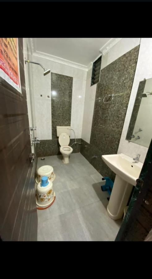 Bombay Regency Hotel Pachmarhī Exteriör bild